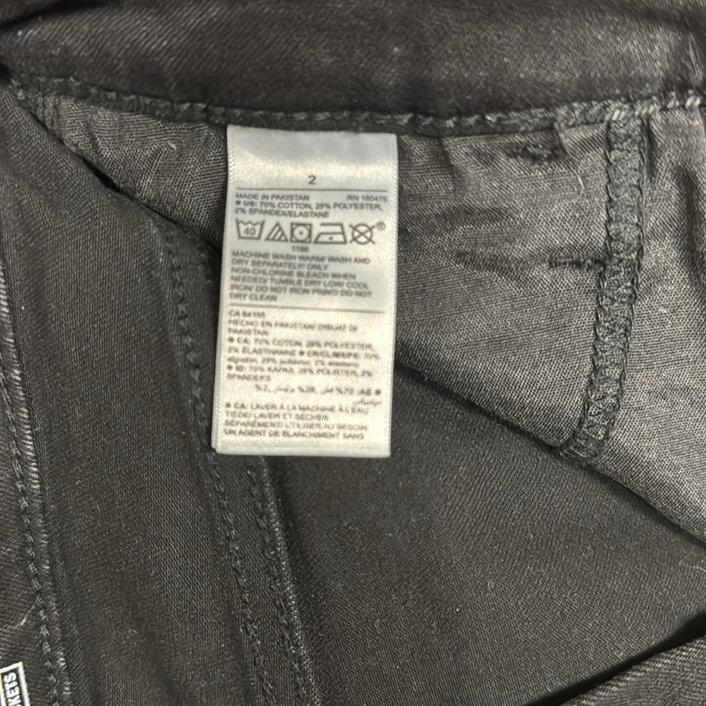 Old Navy women Rockstar Super Skinny High Rise Secret-Slim Pockets. Size 2 - Picture 4 of 7